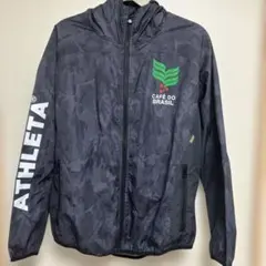 迷彩柄のATHLETA製ピステ・ウィンドブレーカー