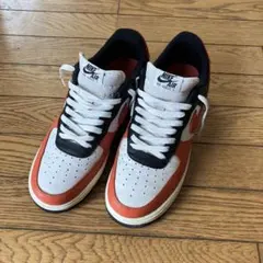 Nike Air Force 1 オレンジ/ブラック　27.5cm