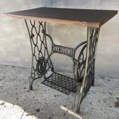 網目ミシン脚、ミシン脚、レトロミシン脚、シングミーミシン脚、足踏みミシン脚 レトロな網脚ミシン・SINGER／シンガーミシン・インテリア