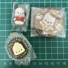 サンリオ　ポチャッコ　刺繍缶バッジ、ガチャガチャセット