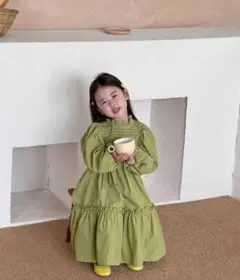 Item thumbnail for item 9bc4a73e-5ae3-4dba-931e-d688beb27bcb