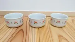 花柄の小鉢、3個セット