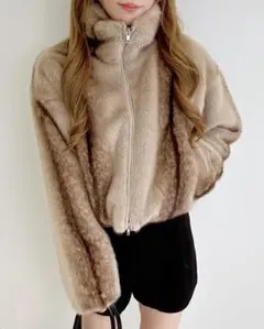 INGNI ストライプエコファースタンドコート ベージュ ショートジャケット