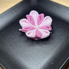 つまみ01 つまみ細工 髪飾り ピンク 花 ヘアクリップ ハンドメイド