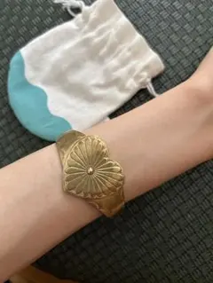 バングル ブレスレット