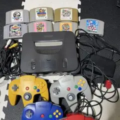 Nintendo 64 本体とコントローラー4つ、ゲーム7本セット