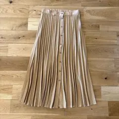 【stradivarius】ベージュ プリーツスカート Sサイズ