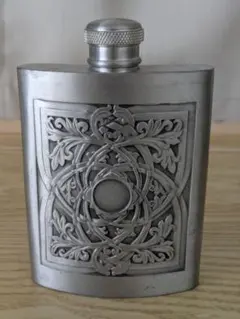 TUMASEK PEWTER スキットル ぶどう柄 - メルカリ