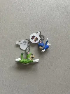 マリオ　フューリーワールド　ガチャガチャ　キーホルダーネコキノピオ　ネコルイージ