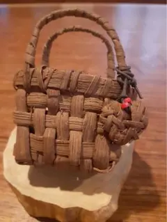 Item thumbnail for item b15397ad-9923-4965-b9c9-d4764e4a44d2