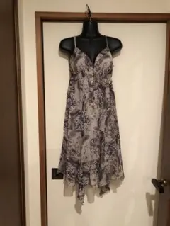 ヴェロフォンナ　ワンピースのサムネイル