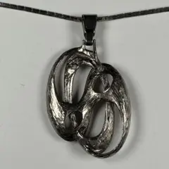 ブルータリズムスタイル アートペンダント 大ぶり 彫刻デザイン ユニセックス