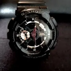 CASIO G-SHOCK GA-110RGのサムネイル