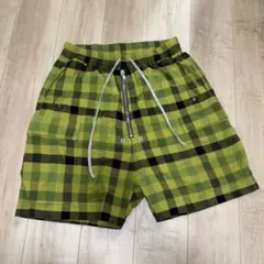 チェック柄ショートパンツ（グリーン・イエロー・ブラック）のサムネイル