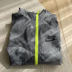 Nike 幾何学模様 ナイロンジャケット