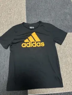 adidas ブラック/オレンジ Tシャツ 160