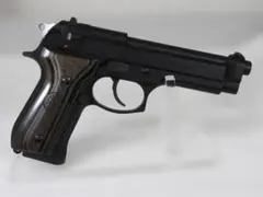 美品　WA　Beretta M92F カスタムガスガン 木製グリップ実銃ケース付のサムネイル