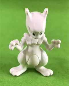 TOMY ポケモンフィギュア　ミューツー