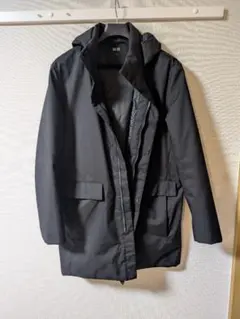 ユニクロ　ハイブリッドダウンコート