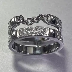 o*o様 SWAROVSKI スタッズとストーン装飾のリング