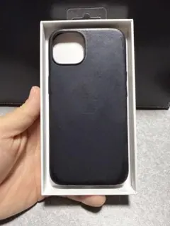 iPhone13 レザーケース　ミッドナイト（純正）