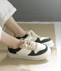 軽量厚底 3Dインソールのレースアップ　ダッドスニーカー