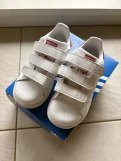 箱付き　adidas Stan Smith ベルクロスニーカー
