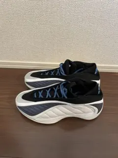 adidas AE2のサムネイル