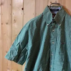 AE3967 TOMMYHILFIGER 半袖シャツ グリーン メンズ S ポス