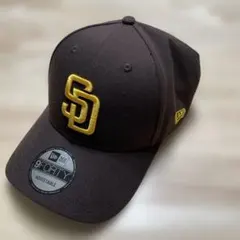 SDロゴ ブラウン アジャスタブルキャップ 9FORTY