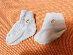 ファミリア　水色　ベビー靴下 クマ刺繍付き