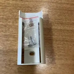 KOIZUMI 照明用リモコン　取付パーツ　ネジ付き