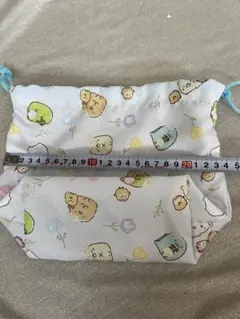 すみっコぐらしキャラクター柄収納袋 約20cm x 15cm