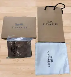COACH コーチ　ダンシングキトゥン 猫柄 二つ折り財布 付属品完備