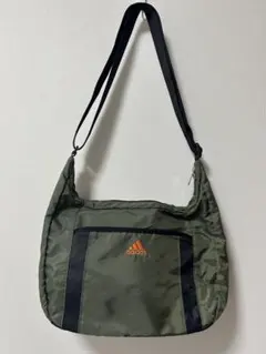 ★ adidas オリーブグリーン ショルダーバッグ ★