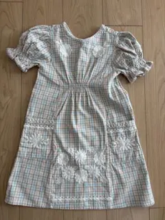 apolina ワンピース