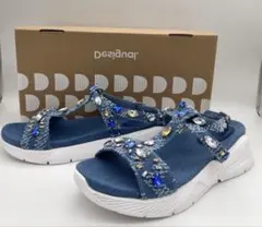 新品未使用！箱付き！Desigual デシグアル　サンダル 25.5 41のサムネイル