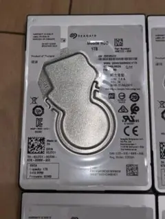 Seagate Mobile HDD 1TB　ST1000LM035