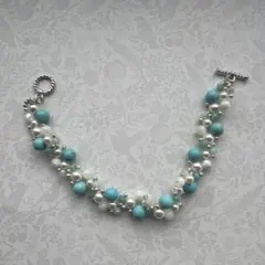 ハンドメイド　ターコイズブレスレット