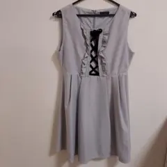 evelyn グレー フリル ノースリーブワンピース