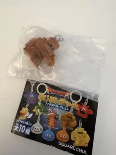 ガチャ　ドラゴンクエスト　めじるしチャーム　ゴーレム