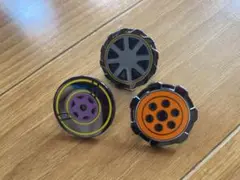 爆上戦隊ブンブンジャー メタルピンバッジ