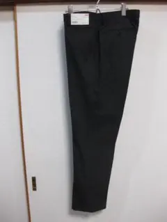 ユニクロ　イージケアストレッチスリムフィットパンツ　ウェスト79㎝　未使用品