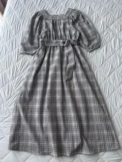 ナイスクラップグレンチェック バルーン袖スクエアネックロングワンピース　お出かけ