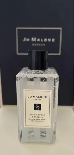 Jo MALONE LONDON イングリッシュ ペアー & フリージア ボデ…