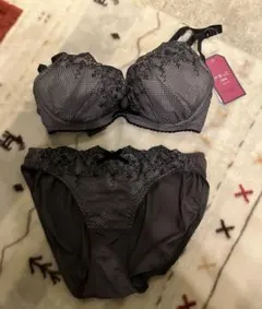 Item thumbnail for item ec1a1e6c-6a65-4b60-8cca-304880038a21