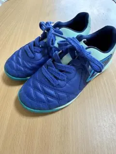 アンブロ　トレーニングシューズ　18センチ