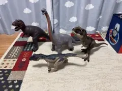 大きい恐竜フィギュア 4体セット