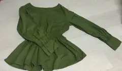 N. グリーン長袖ブラウス　ペプラム