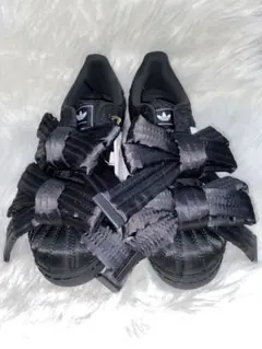 新品　韓国adidas x CAROLINE HU superstar